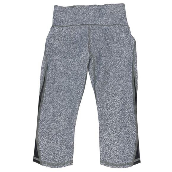 LULULEMON Train Times Crop 17" Size 6 Fractal Alpine White Black - Picture 5 of 9